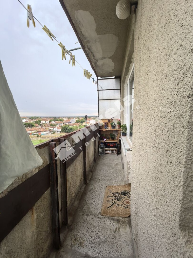 Продава  1-стаен град Ямбол , Златен рог , 41 кв.м | 26495181 - изображение [8]