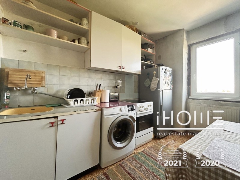 Na prodej  1 ložnice Sofia , Slatina , 75 m2 | 32031316 - obraz [8]