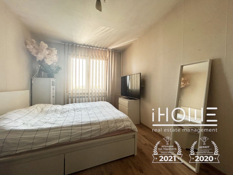 Na prodej  1 ložnice Sofia , Slatina , 75 m2 | 32031316 - obraz [7]
