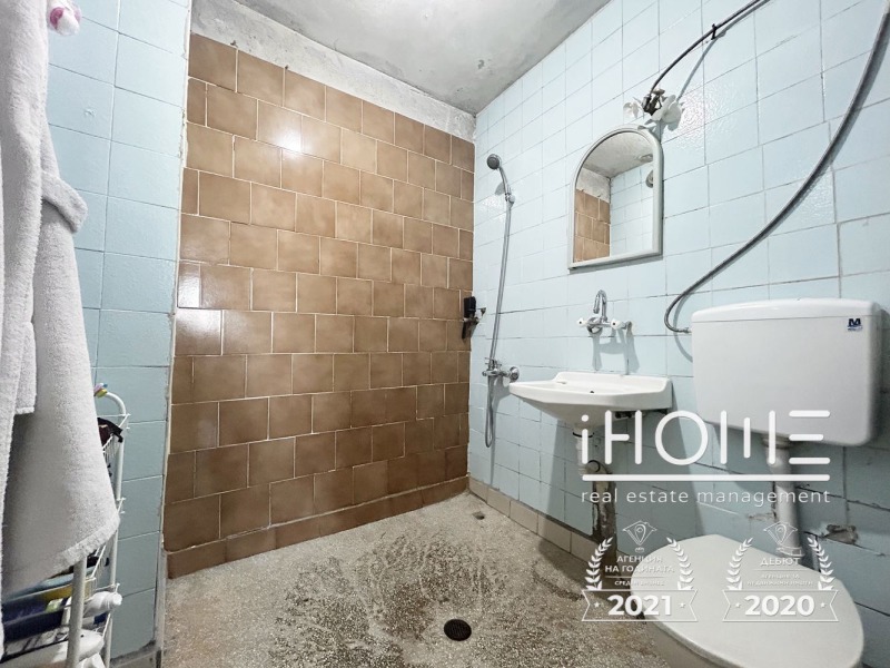 Na prodej  1 ložnice Sofia , Slatina , 75 m2 | 32031316 - obraz [12]