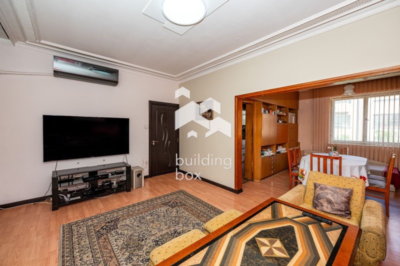 Продава 3-СТАЕН, гр. Пловдив, Въстанически, снимка 2 - Апартаменти - 53197209