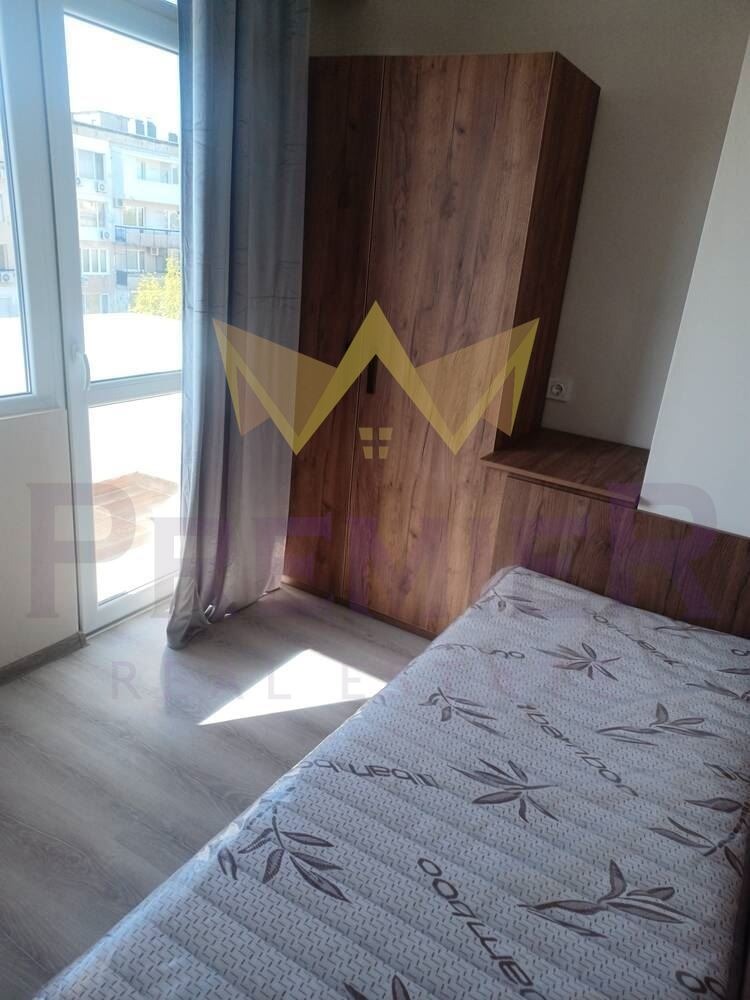 Продава 3-СТАЕН, гр. Пловдив, Въстанически, снимка 2 - Апартаменти - 54202622