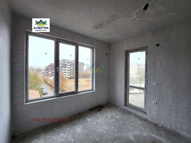 Продава  4-стаен град Пазарджик , Руски , 105 кв.м | 53458954 - изображение [4]