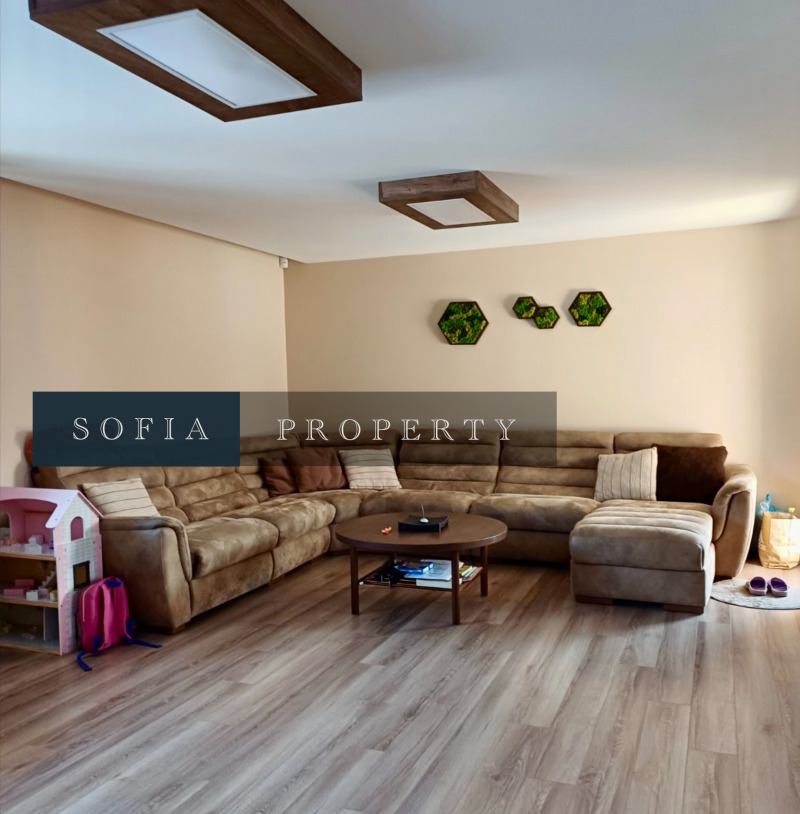 Satılık  Ev Sofia , Pançarevo , 260 metrekare | 23444737