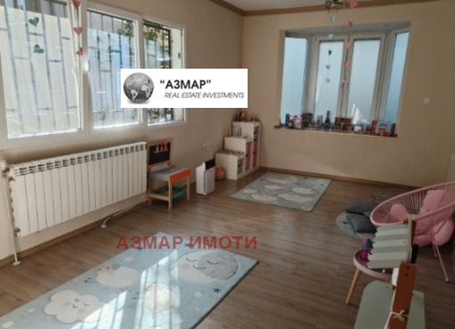 Продава КЪЩА, гр. София, Яворов