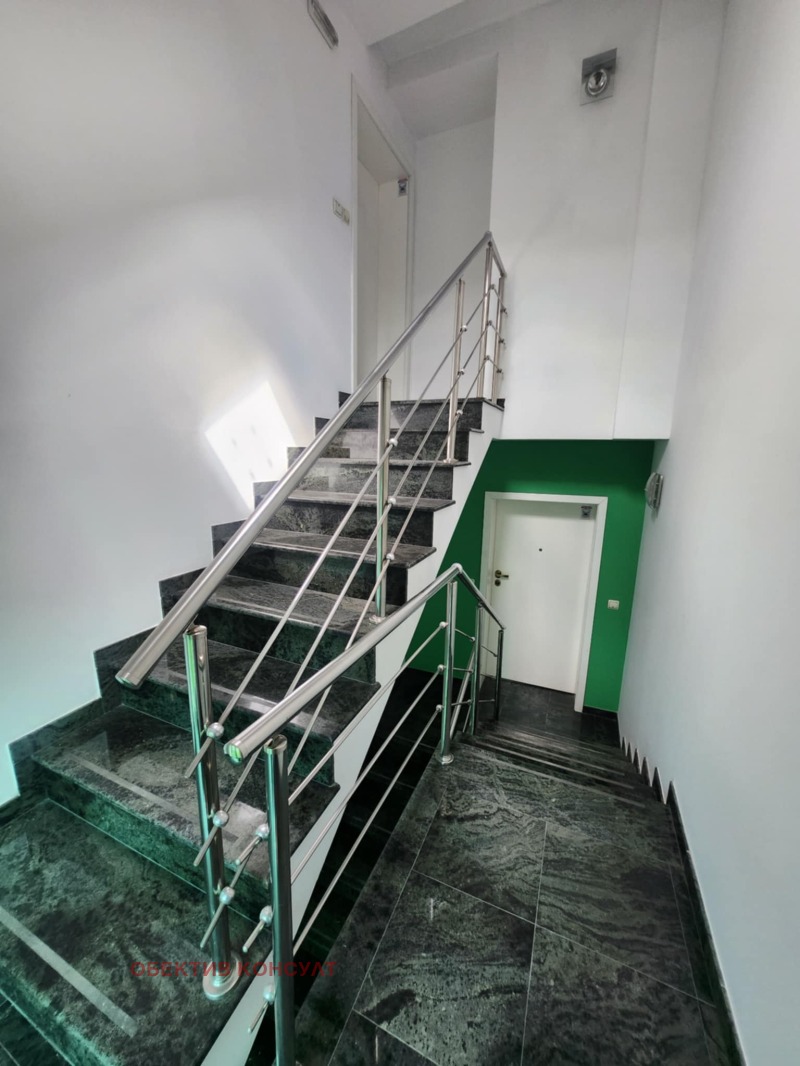 Продава  Магазин град Благоевград , Идеален център , 520 кв.м | 97571554 - изображение [11]