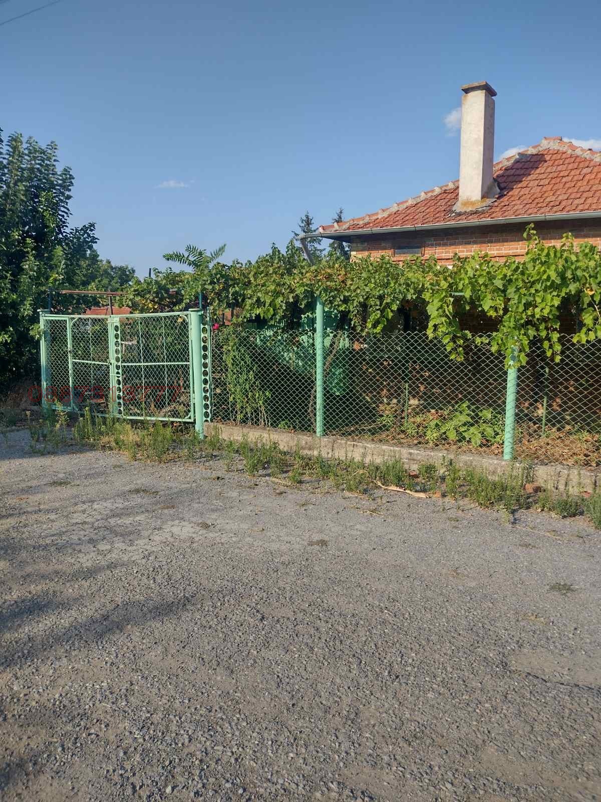 Продава КЪЩА, с. Любенец, област Сливен, снимка 9 - Къщи - 55608086