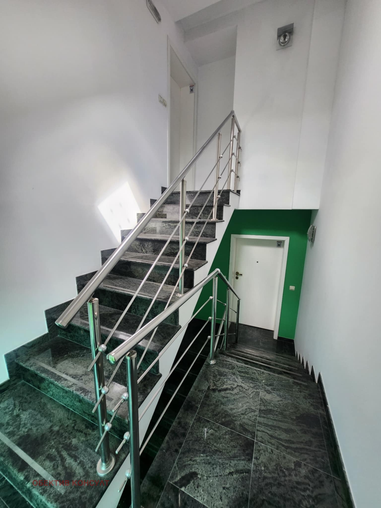 Продава МАГАЗИН, гр. Благоевград, Идеален център, снимка 11 - Магазини - 54606510