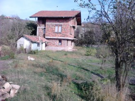 Hus Vidritsa, region Pernik 1