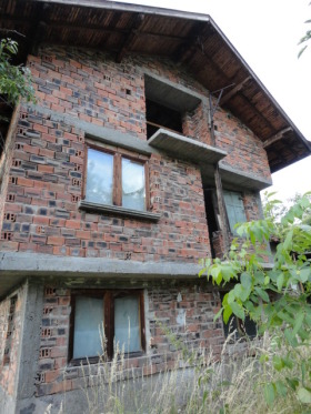 Hus Vidritsa, region Pernik 5