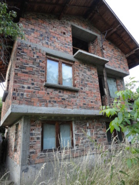 Hus Vidritsa, region Pernik 6