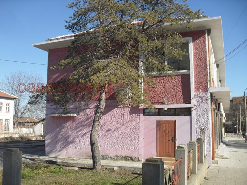 Продава ХОТЕЛ, с. Овча могила, област Велико Търново, снимка 4 - Хотели - 52785409