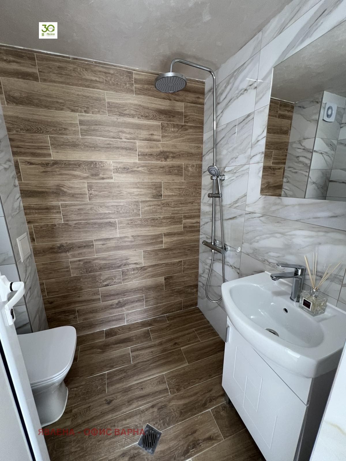 Продава ЕТАЖ ОТ КЪЩА, гр. Варна, Виница, снимка 4 - Етаж от къща - 53823404