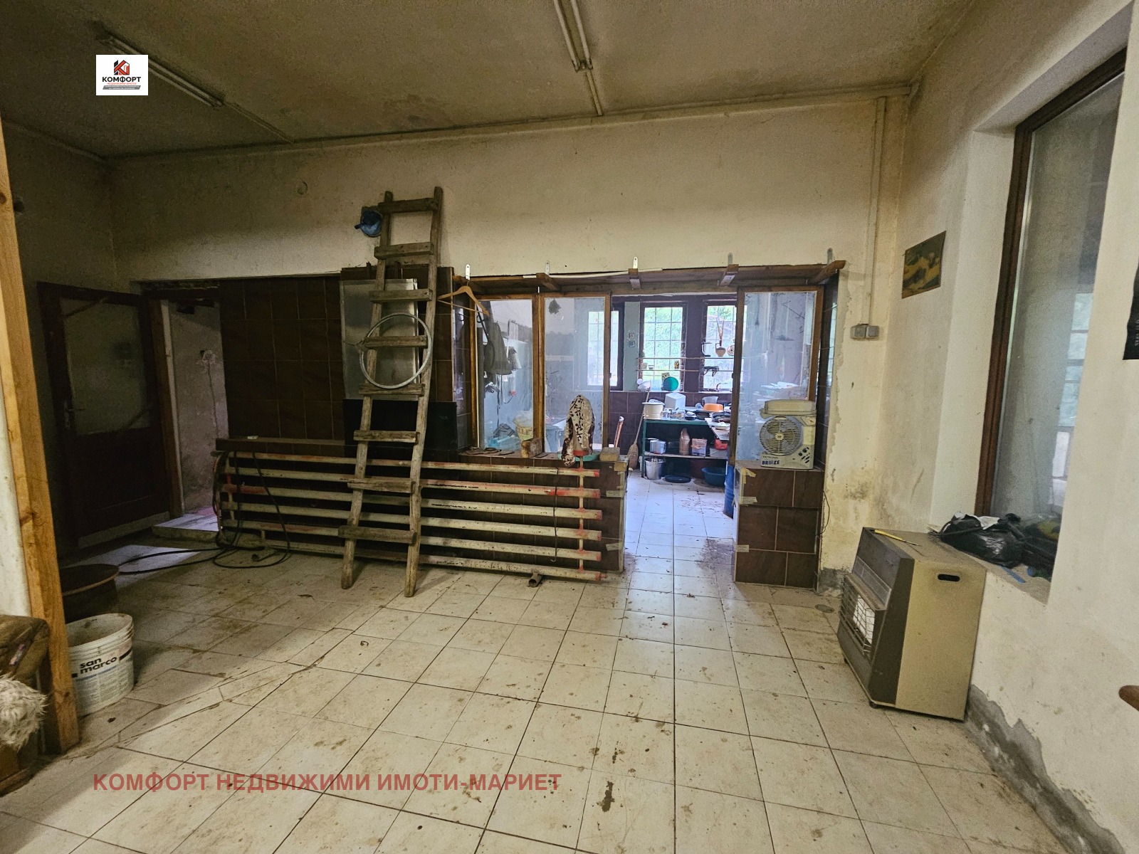 Продава КЪЩА, с. Гложене, област Ловеч, снимка 10 - Къщи - 55265125