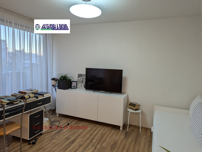 Продава  3-стаен град Варна , Център , 120 кв.м | 54904763 - изображение [2]