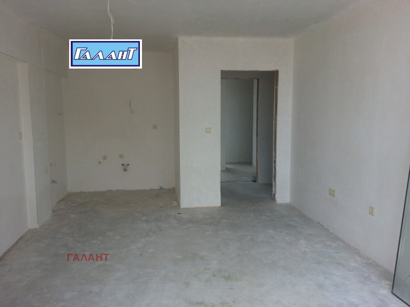 Продава 3-СТАЕН, гр. Варна, Виница