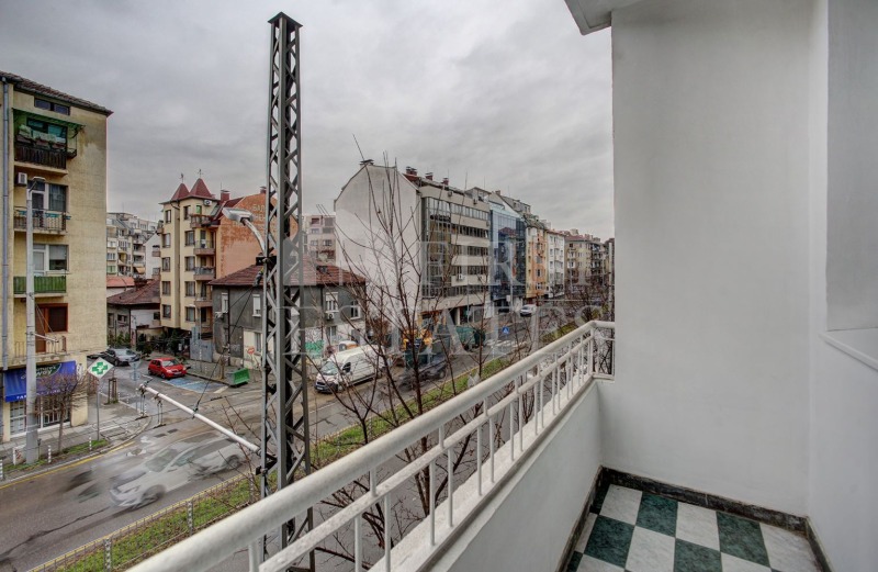 Продава 3-СТАЕН, гр. София, Център, снимка 10 - Апартаменти - 52142427