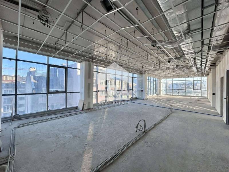 Na sprzedaż  Biuro Sofia , Ljulin 8 , 215 mkw | 48249750 - obraz [2]