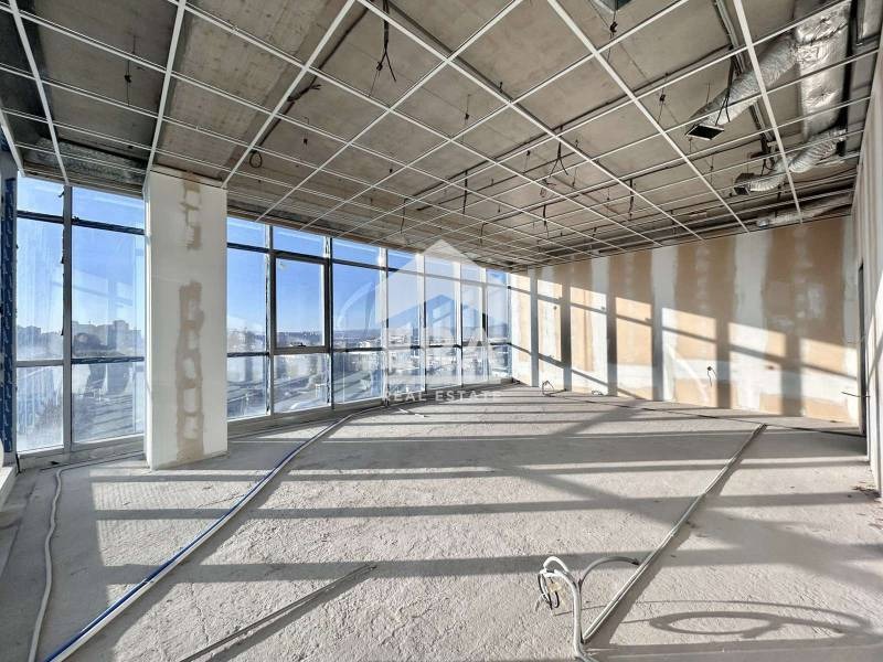 Na sprzedaż  Biuro Sofia , Ljulin 8 , 215 mkw | 48249750 - obraz [3]