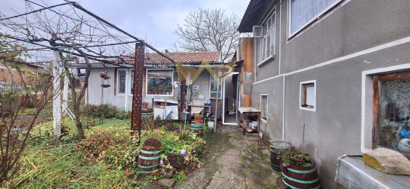 Till salu  Hus region Varna , Dobri dol , 80 kvm | 16993318 - bild [3]