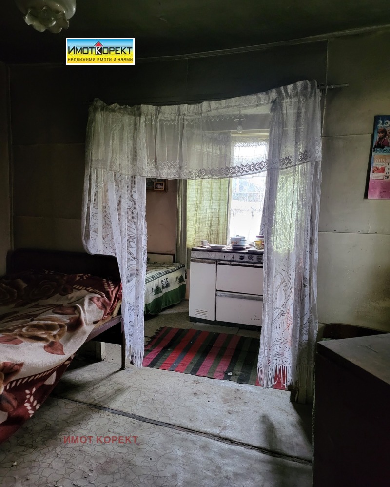 Продава КЪЩА, с. Братаница, област Пазарджик, снимка 10 - Къщи - 53463268