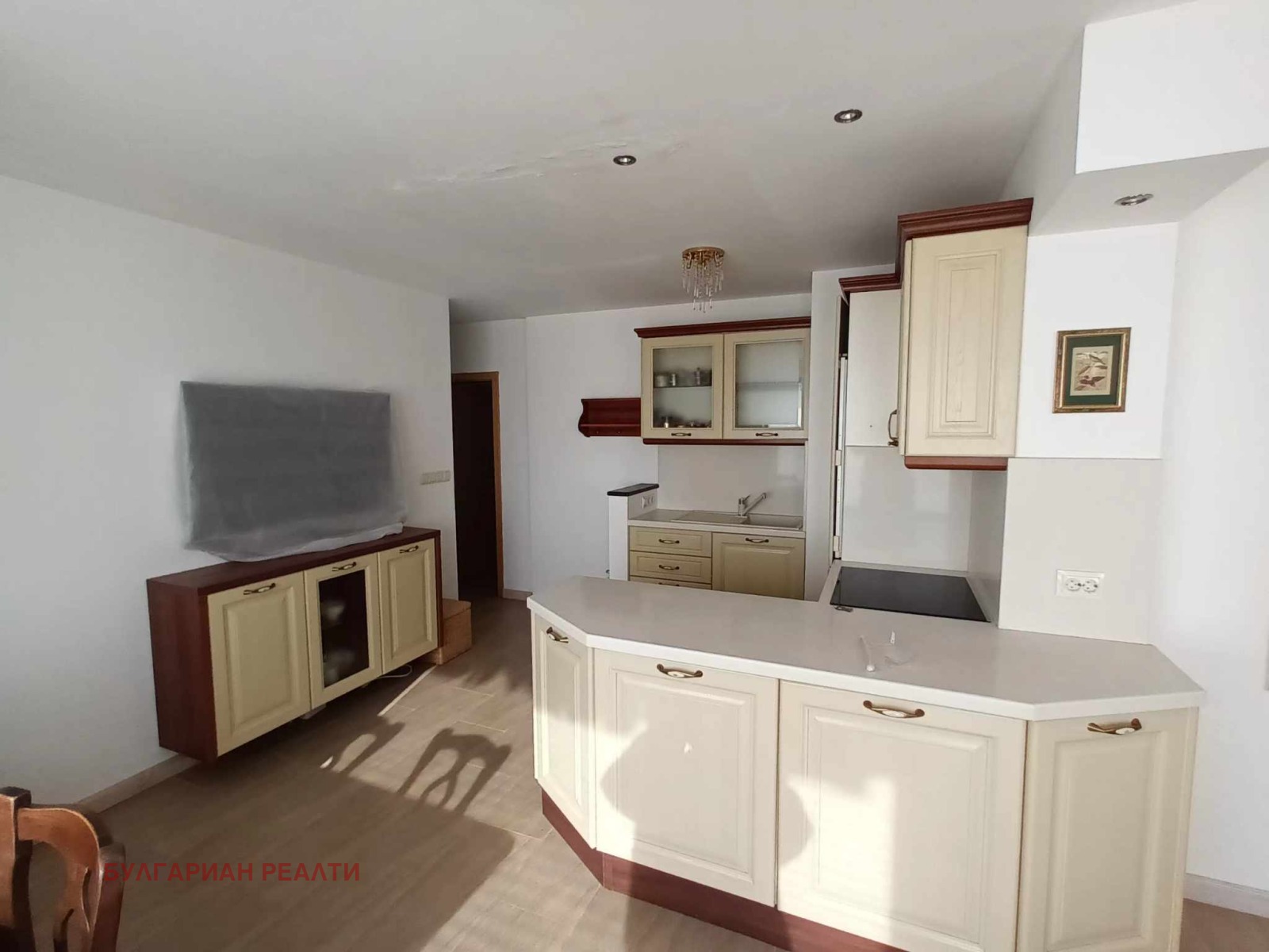 Продава 3-СТАЕН, гр. Балчик, област Добрич, снимка 2 - Апартаменти - 54599724
