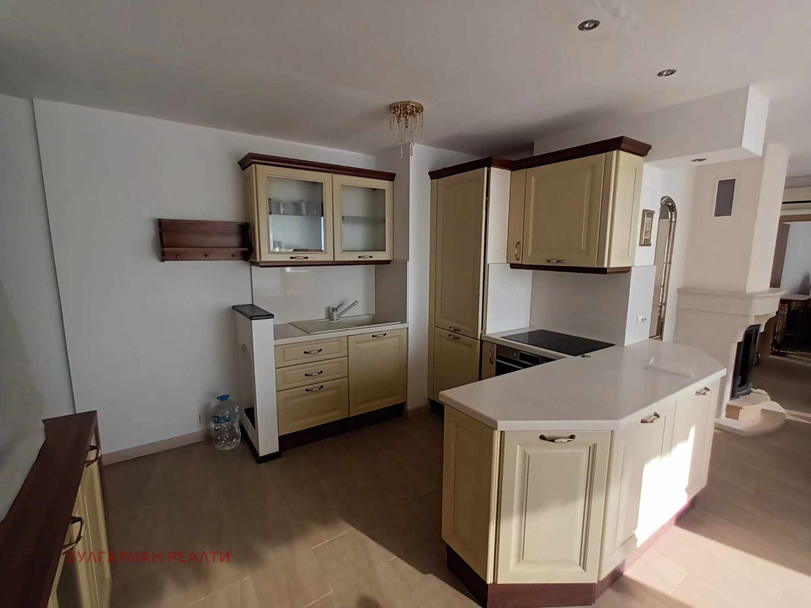 Продава 3-СТАЕН, гр. Балчик, област Добрич, снимка 6 - Апартаменти - 54599724