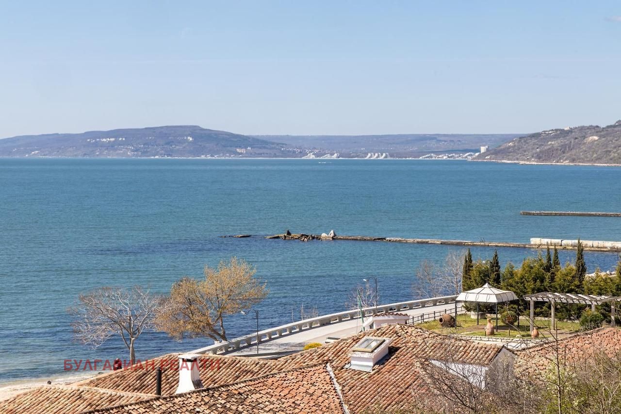 Продава 3-СТАЕН, гр. Балчик, област Добрич, снимка 15 - Апартаменти - 54599724