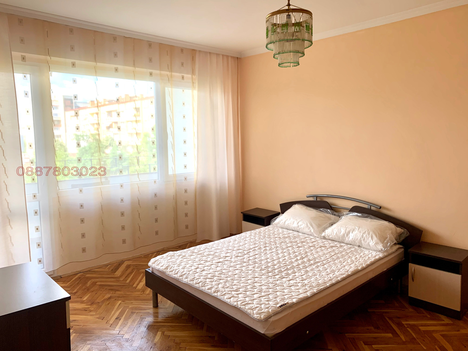 Продава 3-СТАЕН, гр. София, Света Троица