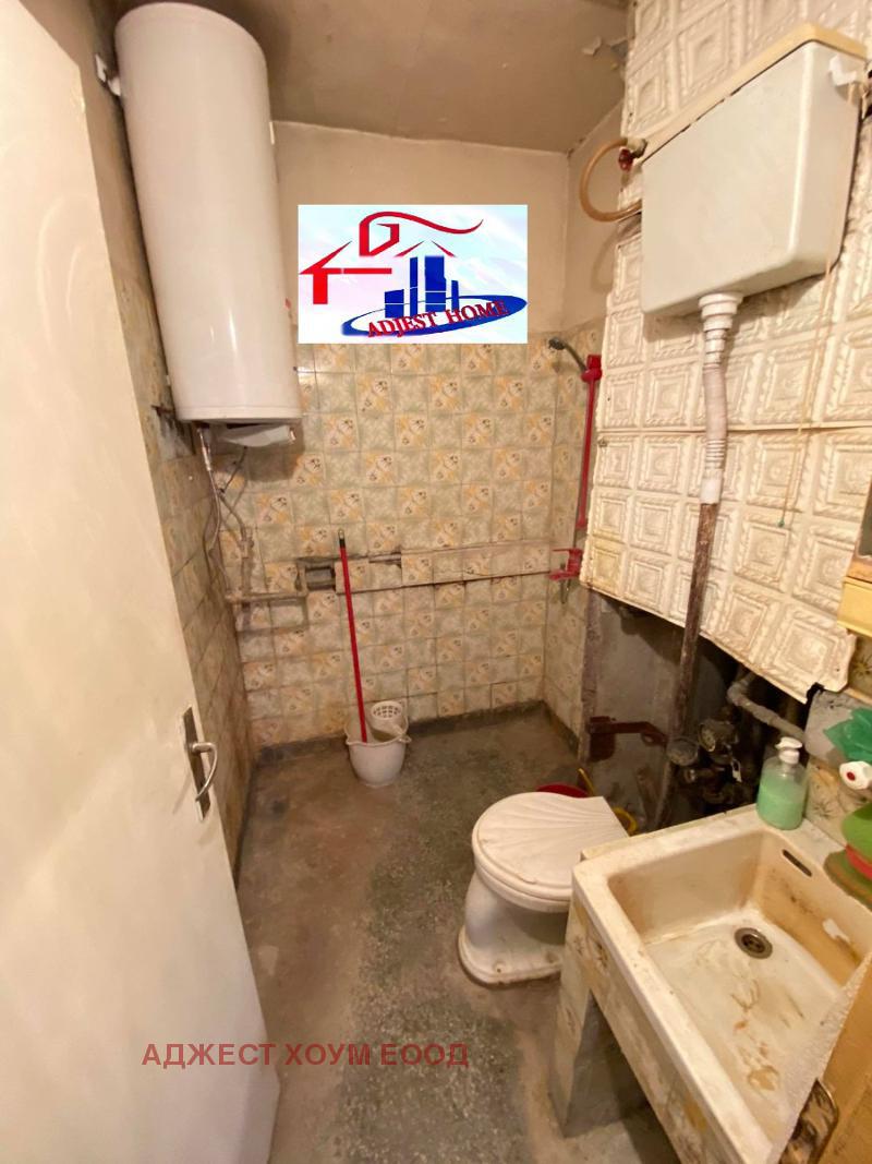 Продава 2-СТАЕН, гр. Разград, Орел, снимка 6 - Апартаменти - 55756143