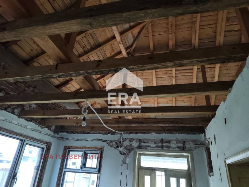 Продава КЪЩА, с. Сухаче, област Плевен, снимка 9 - Къщи - 52452093