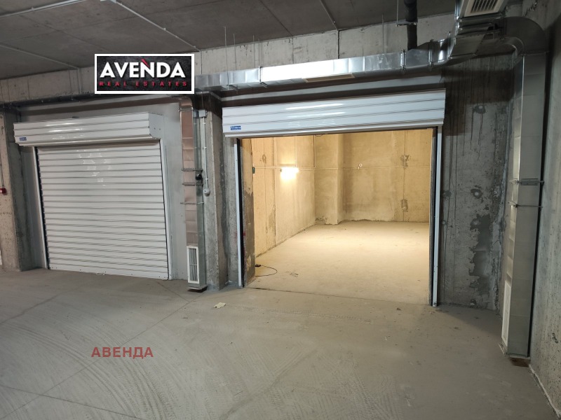 Till salu  Garage Sofia , Ovtja kupel , 43 kvm | 19356366 - bild [2]