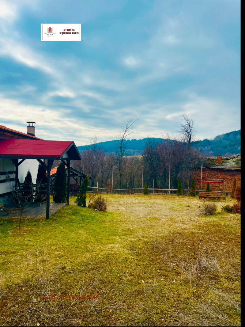 Продава БИЗНЕС ИМОТ, с. Боснек, област Перник, снимка 2 - Други - 49547719