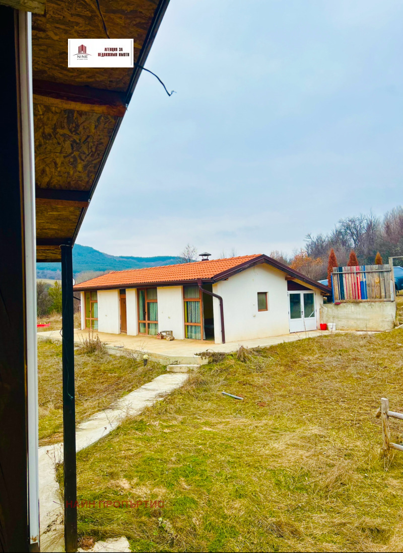 Продава БИЗНЕС ИМОТ, с. Боснек, област Перник, снимка 15 - Други - 49547719