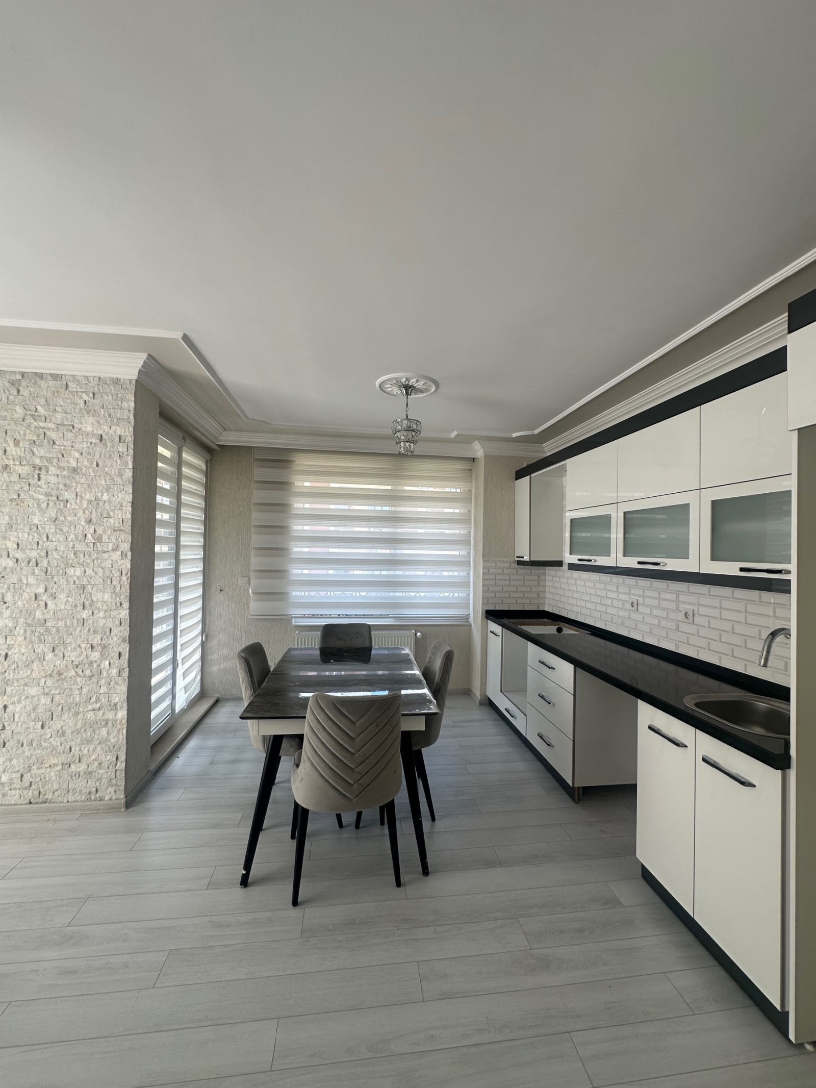 Продава 3-СТАЕН, гр. София, Дружба 2, снимка 3 - Апартаменти - 55974150