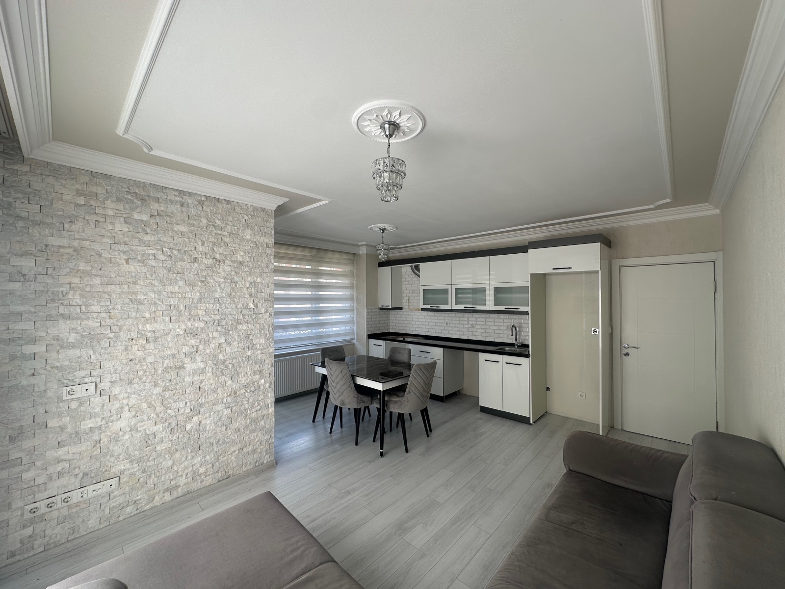 Продава 3-СТАЕН, гр. София, Дружба 2, снимка 2 - Апартаменти - 55974150