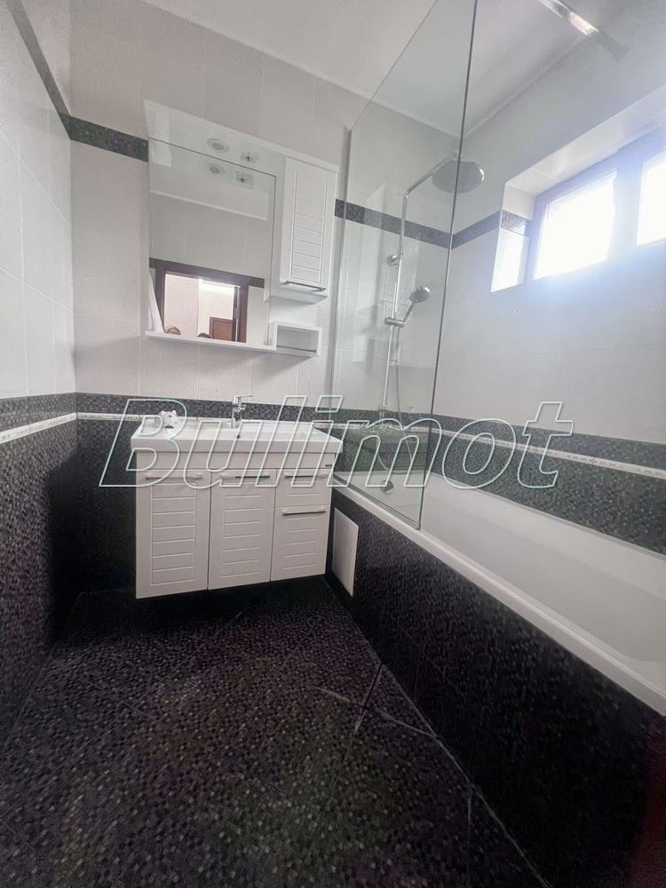 In vendita  2 camere da letto Varna , k.k. Sv.Sv. Konstantin i Elena , 120 mq | 91432594 - Immagine [9]