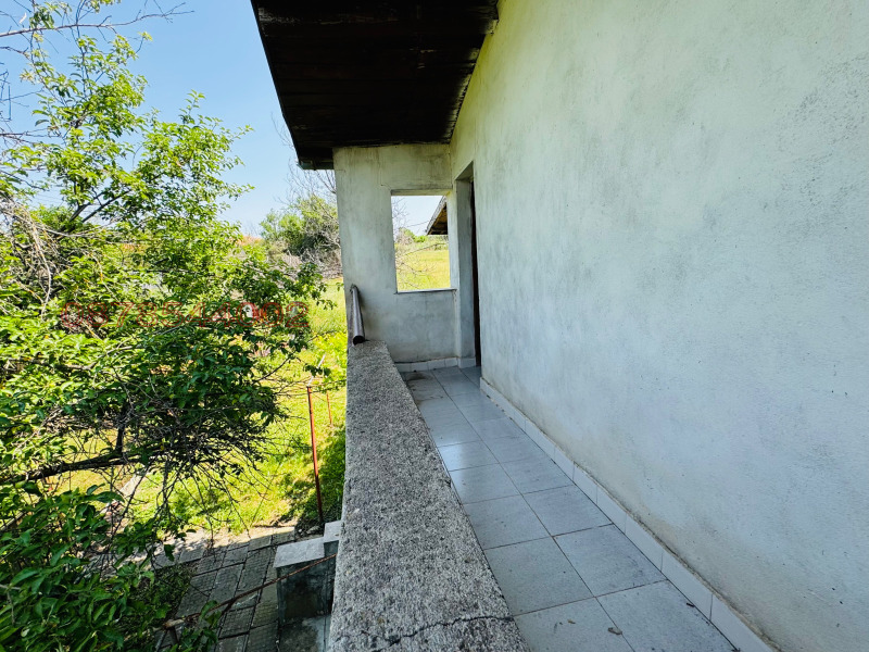 Продава КЪЩА, с. Бохот, област Плевен, снимка 13 - Къщи - 52976116