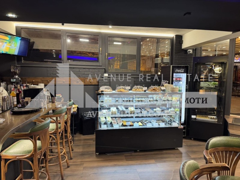 Продава ЗАВЕДЕНИЕ, гр. Пловдив, Център, снимка 4 - Заведения - 53592904