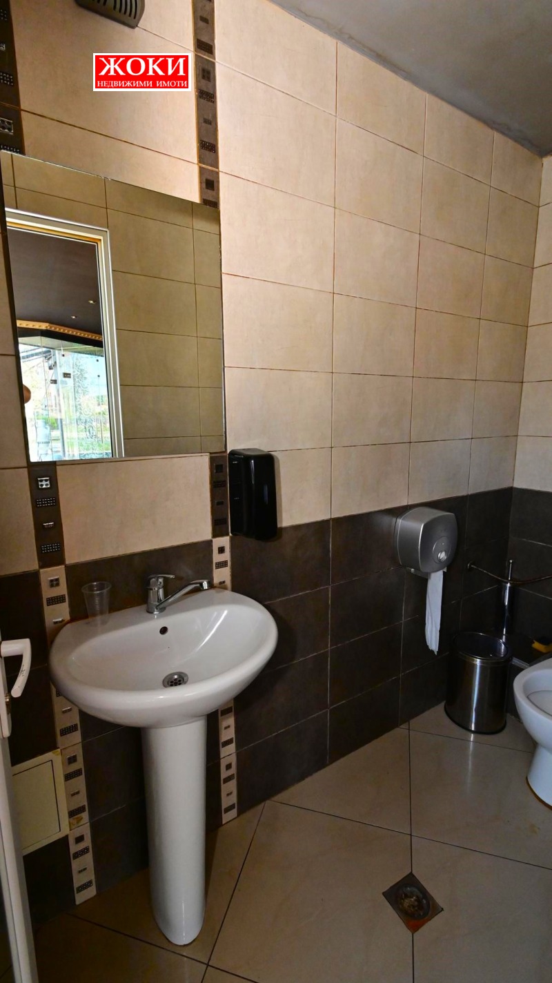 Продава БИЗНЕС ИМОТ, гр. Перник, Изток, снимка 12 - Други - 53239907