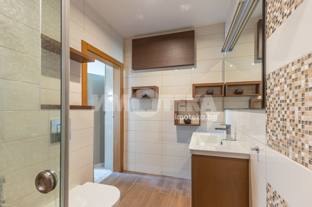 Продава МНОГОСТАЕН, гр. Варна, Бриз, снимка 17 - Апартаменти - 55097435