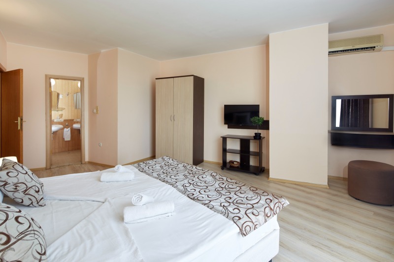 Na prodej  Hotel oblast Burgas , k.k. Slančev brjag , 4563 m2 | 80625386 - obraz [11]