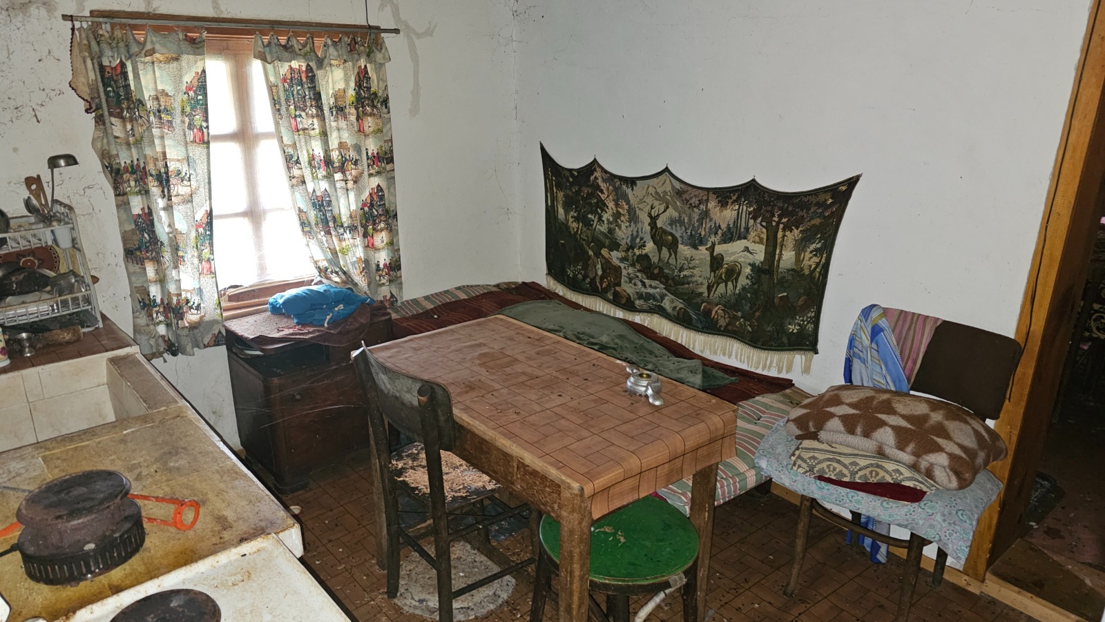 Продава КЪЩА, с. Черковна, област Разград, снимка 4 - Къщи - 53360973