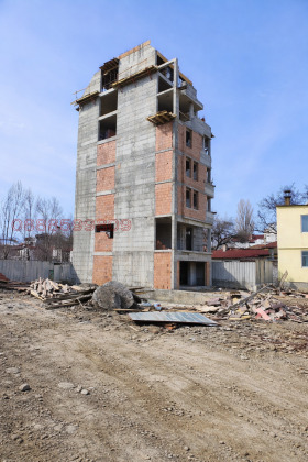 ������� 3-����� | Imot.bg � ����� ������ 8