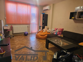 2 ložnice Chašove, Ruse