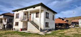 House Apriltsi, region Lovech 1