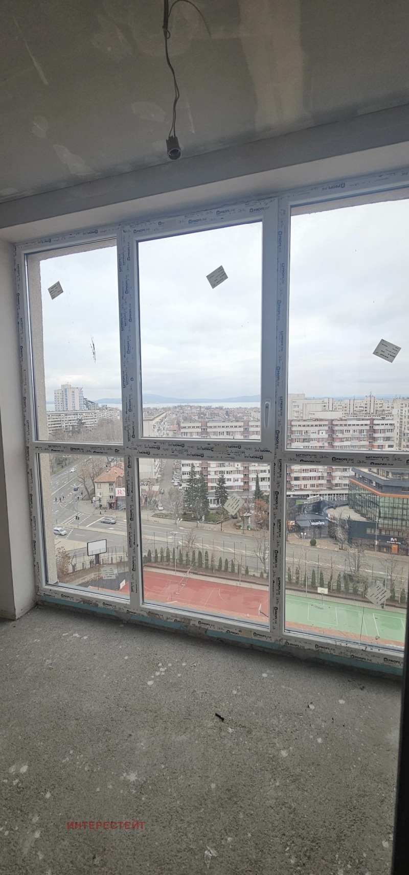 Продава  2-стаен град Бургас , Център , 84 кв.м | 50303762 - изображение [11]