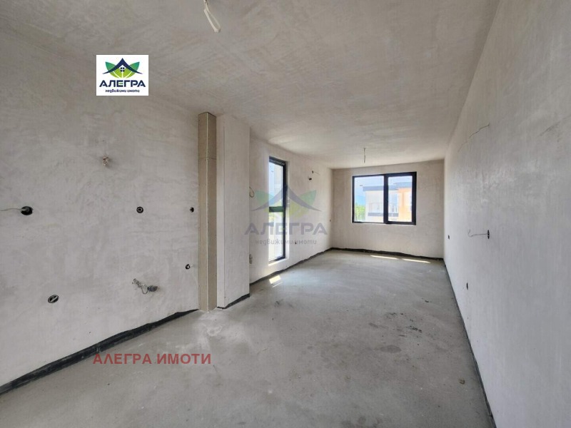 Продава 2-СТАЕН, гр. Пазарджик, Център, снимка 2 - Апартаменти - 53082894