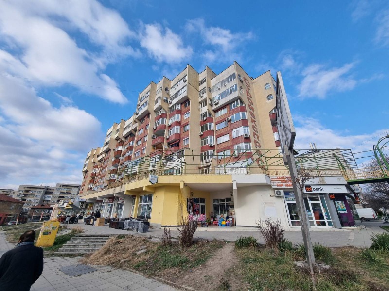 De vânzare  3 dormitoare Târgoviște , Țentâr , 108 mp | 68326959 - imagine [2]