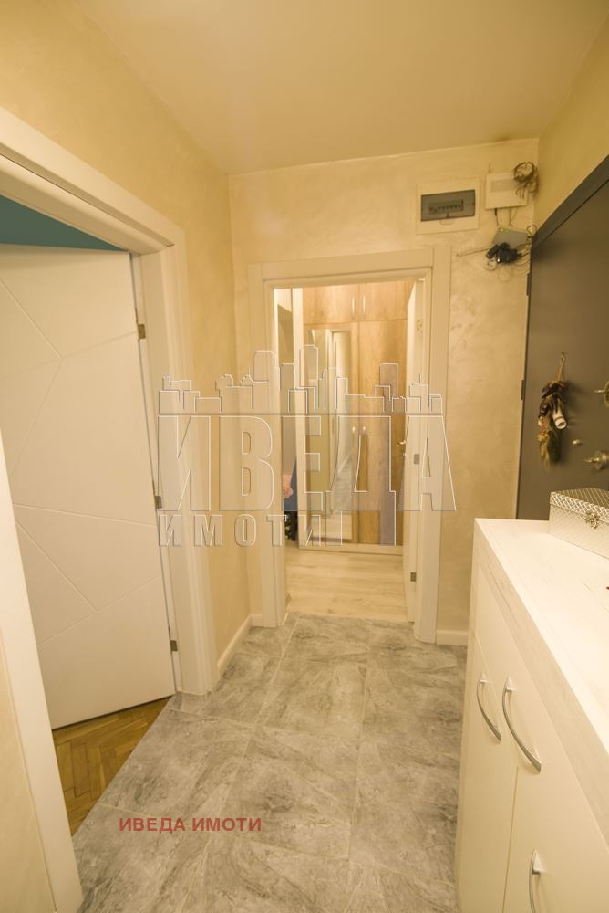 Продава  Етаж от къща град Варна , Централна поща , 130 кв.м | 25140286 - изображение [3]